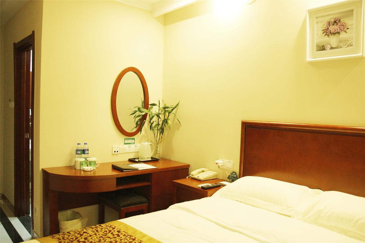 Greentree Inn Jiangsu Zhenjiang Dingmao Industrial Park Wode Square Express Hotel Luaran gambar