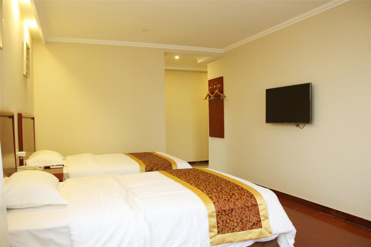 Greentree Inn Jiangsu Zhenjiang Dingmao Industrial Park Wode Square Express Hotel Luaran gambar