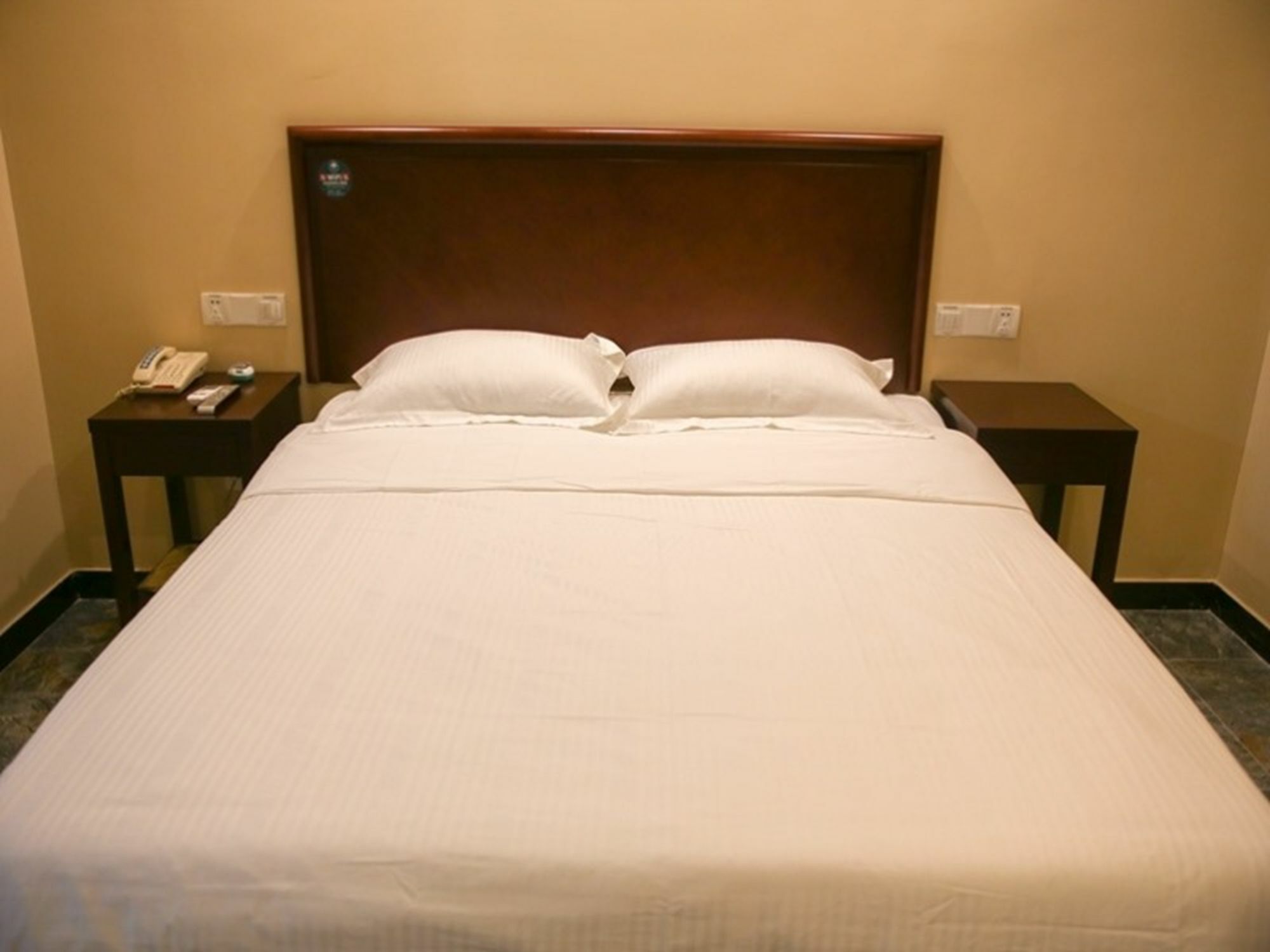 Greentree Inn Jiangsu Zhenjiang Dingmao Industrial Park Wode Square Express Hotel Luaran gambar