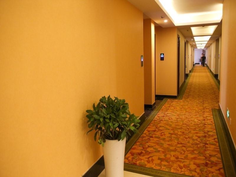 Greentree Inn Jiangsu Zhenjiang Dingmao Industrial Park Wode Square Express Hotel Luaran gambar